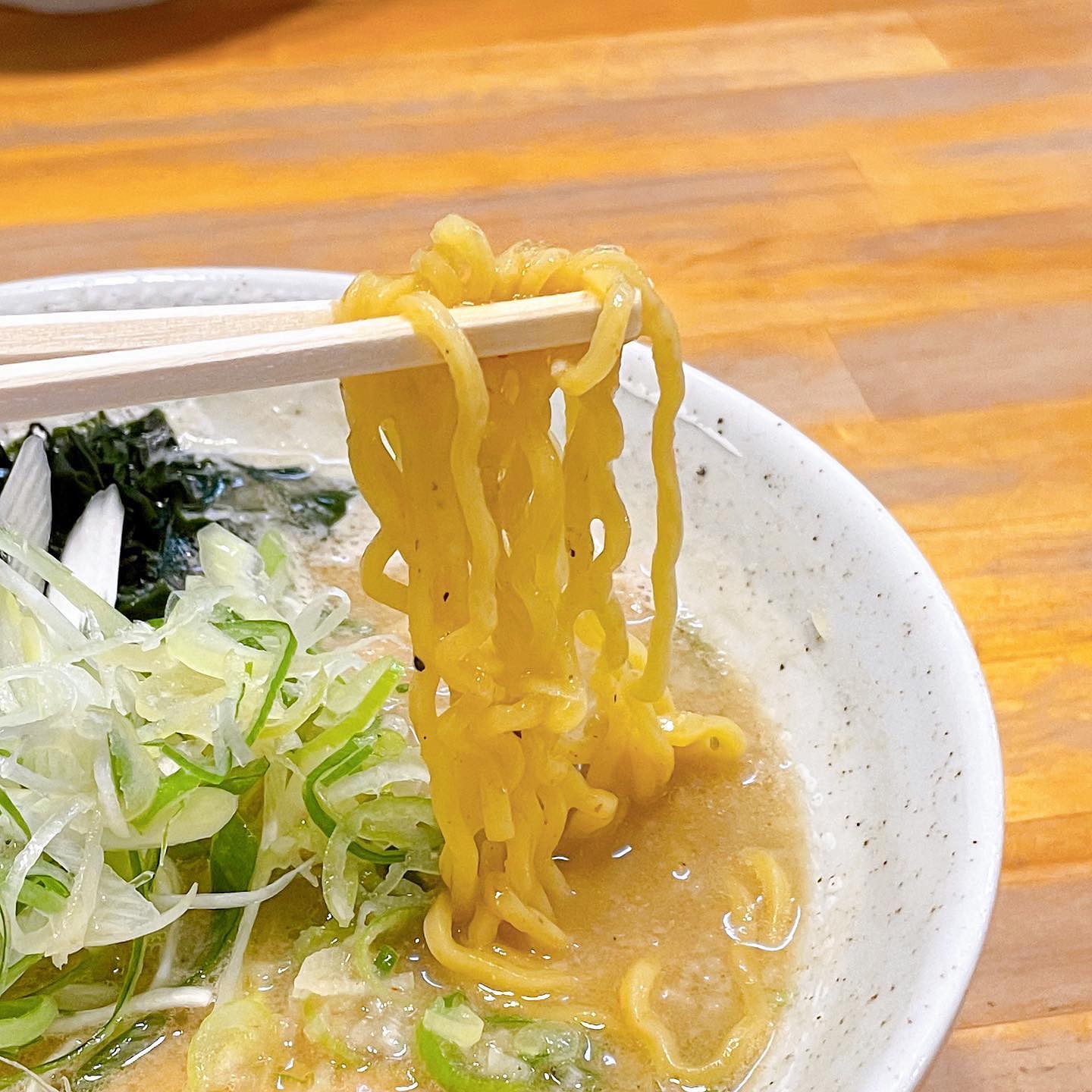 青森県弘前市にある「麺屋 たか虎」の「白味噌ラーメン」