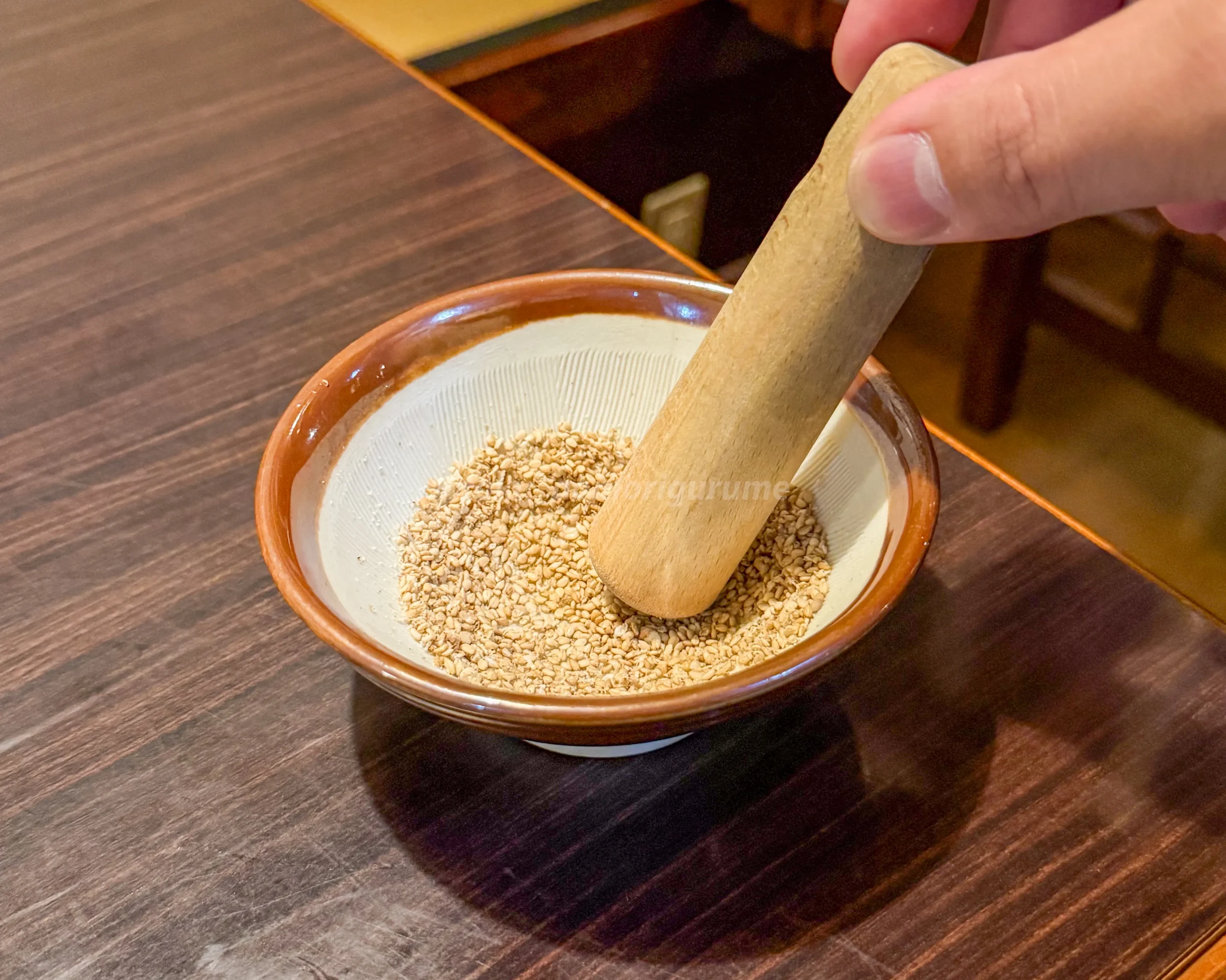 「とんかつ・餃子の店 かつ蘭」の上ロースかつ定食写真