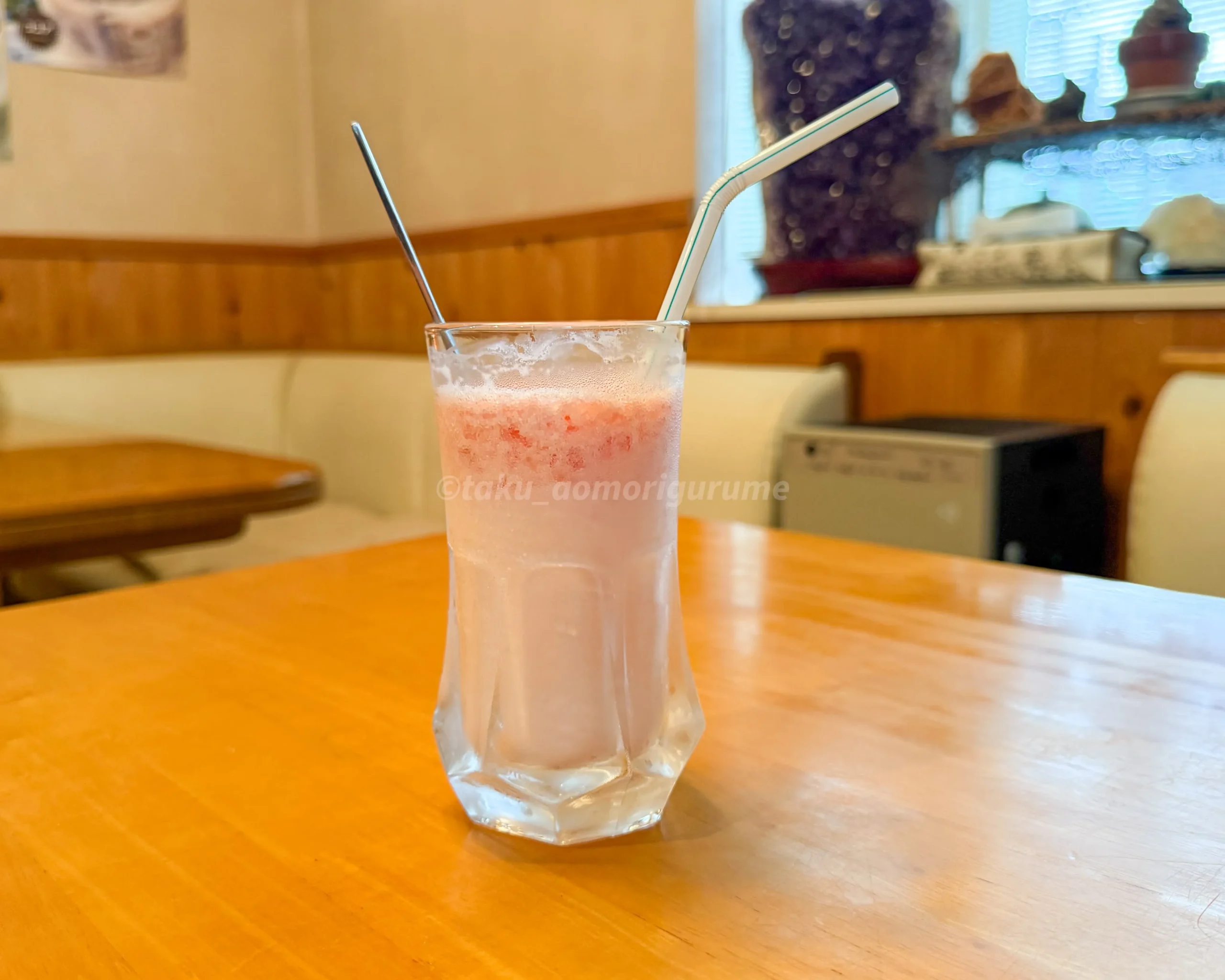 七戸町にあるタベルナの氷カフェいちごの写真