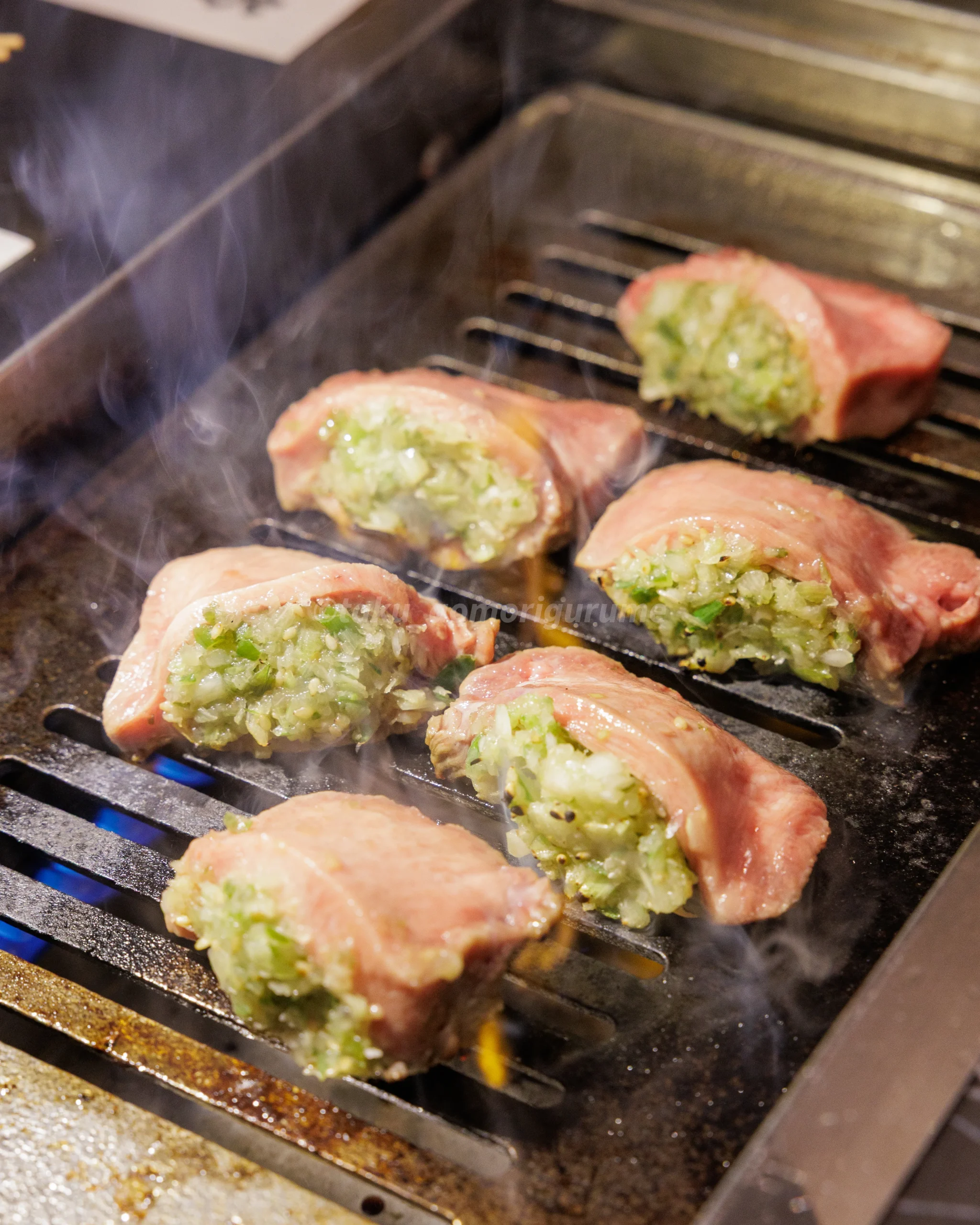 弘前市にある「肉の匠」のネギ包み上タン写真