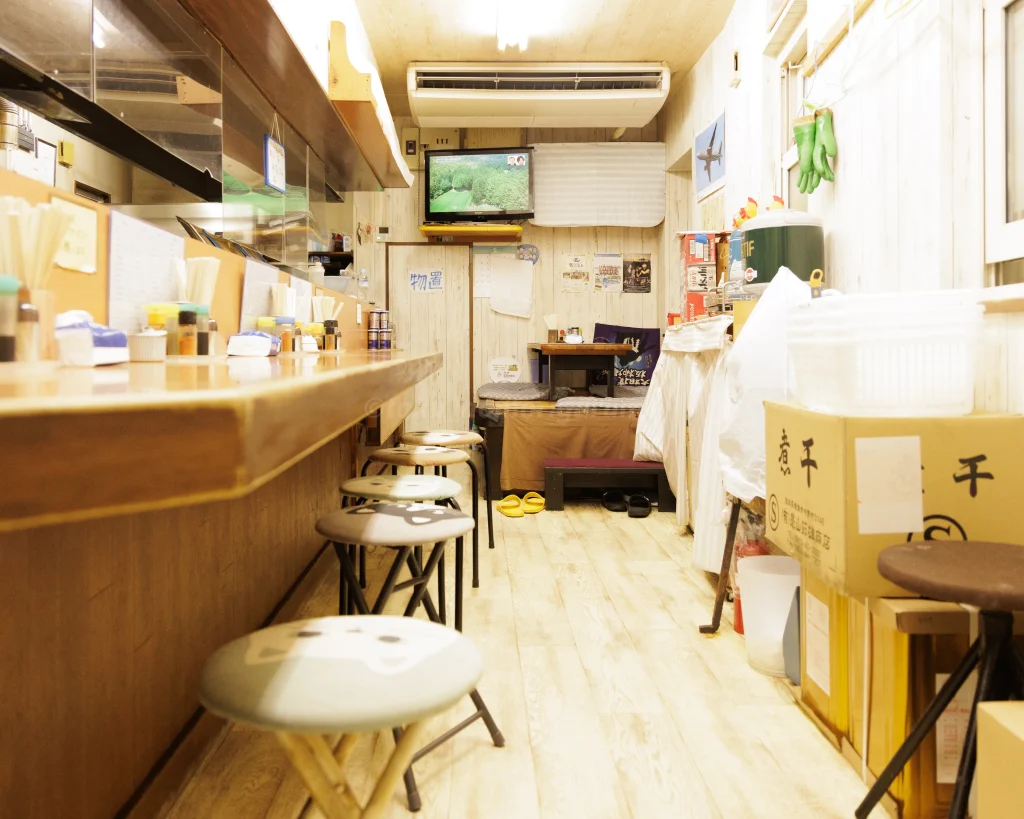 青森市にある源ちゃんラーメンの店内写真